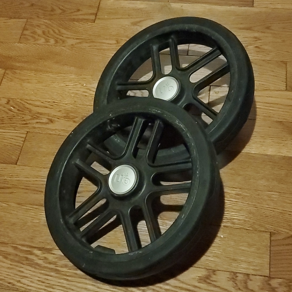 EUC UppaBaby Vista Back Wheels 2010-2014 Stroller